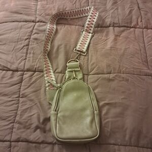 Urban Originals Anthropologie Crossbody Bag Women's Vegan Leather Liberty Sling